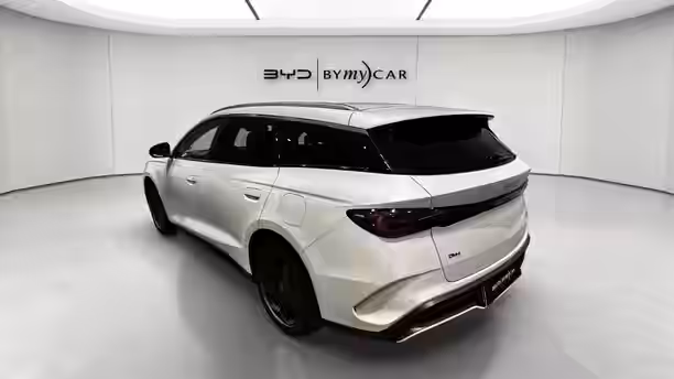 BYD SEAL 6 TOURING 2 / 10