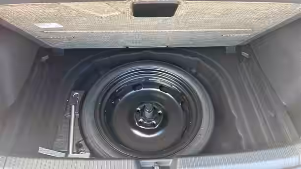 VOLKSWAGEN GOLF 22 / 28