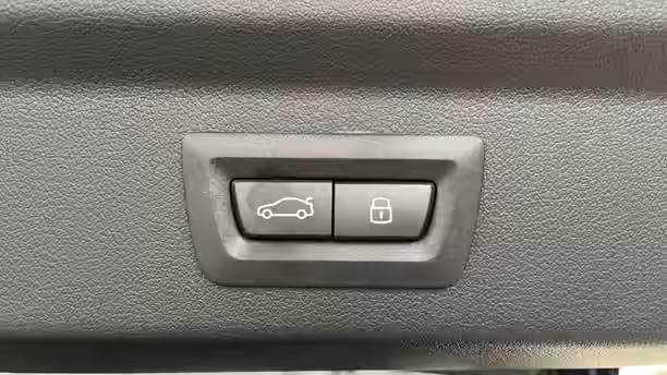 BMW X2 U10 18 / 25