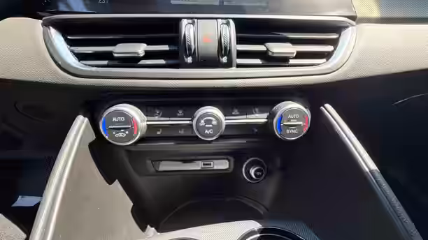 ALFA ROMEO GIULIA 19 / 23