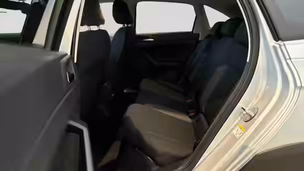 VOLKSWAGEN TAIGO 18 / 30