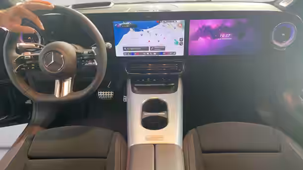 MERCEDES CLA 9 / 13