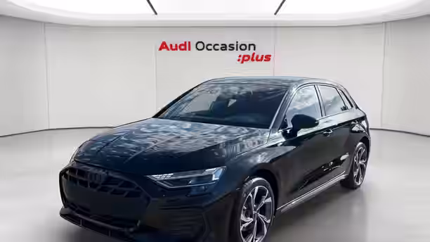 AUDI A3 SPORTBACK 1 / 18