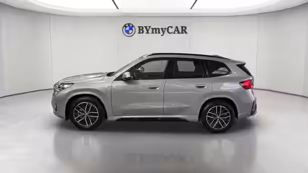 BMW X1 U11 2 / 27