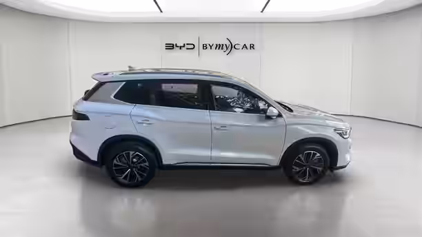 BYD SEALION 5 6 / 17