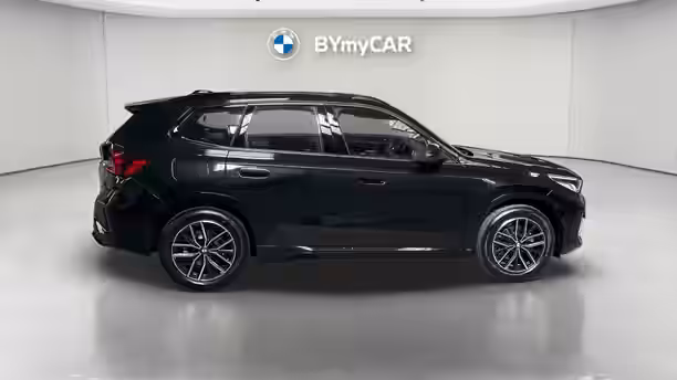 BMW iX1 U11 6 / 27