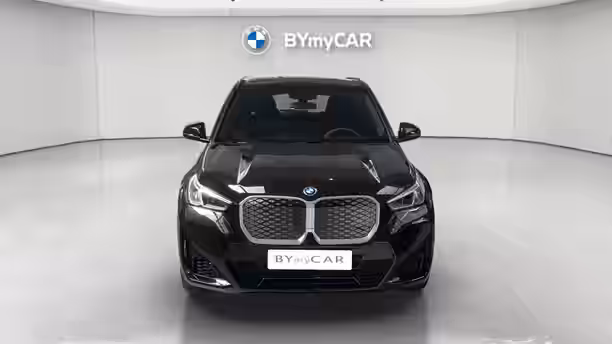 BMW iX1 U11 8 / 27
