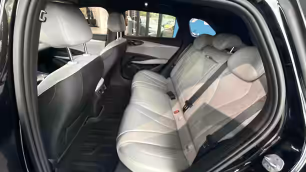 BYD SEAL 6 TOURING 13 / 17