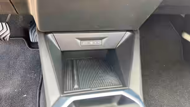 RENAULT CLIO VI 19 / 22
