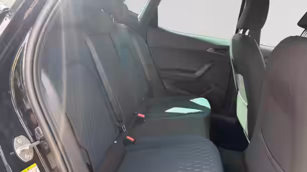SEAT ARONA 18 / 20