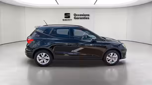 SEAT ARONA 6 / 20