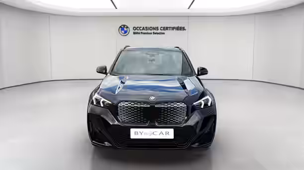 BMW iX1 U11 8 / 50