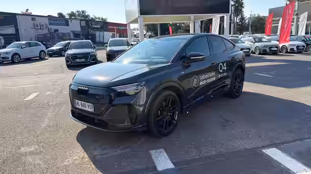 AUDI Q4 E-TRON 1 / 22