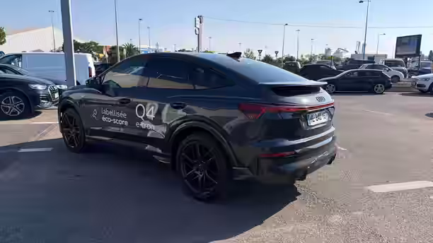 AUDI Q4 E-TRON 3 / 22