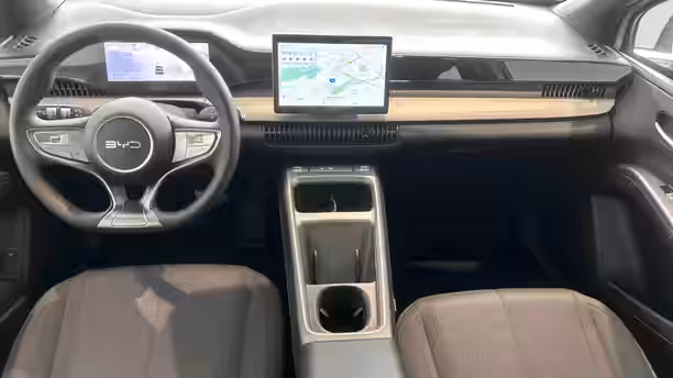 BYD DOLPHIN G 10 / 15