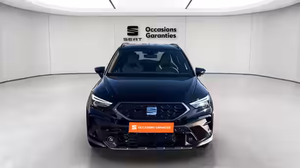 SEAT ARONA 8 / 24