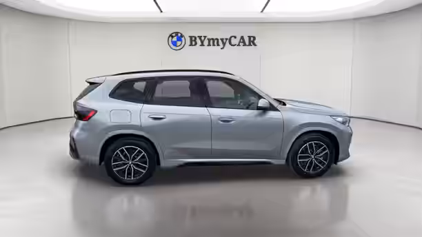 BMW X1 U11 6 / 24