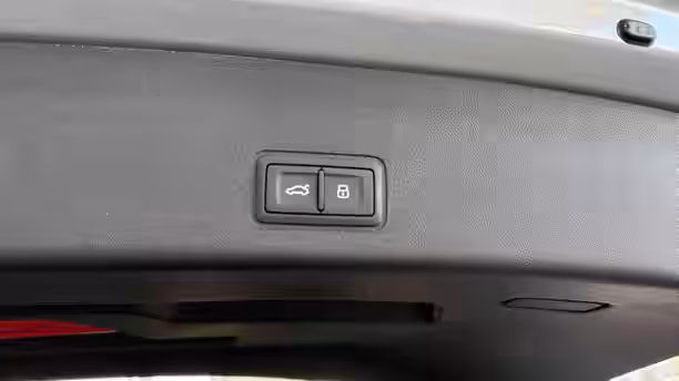 AUDI Q3 5 / 23