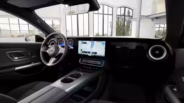 MERCEDES CLA EQ 9 / 10