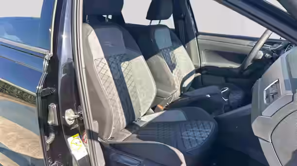 VOLKSWAGEN POLO 19 / 26