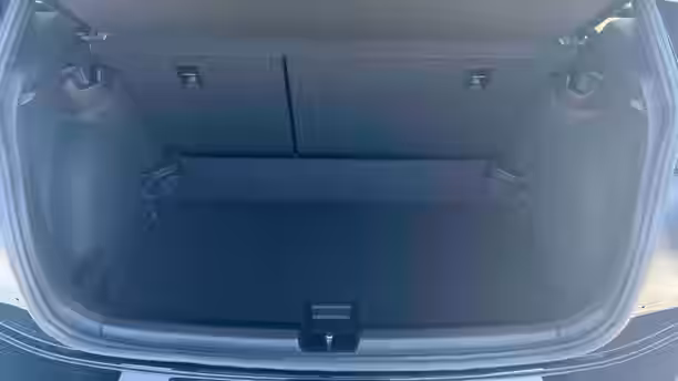 VOLKSWAGEN POLO 20 / 26