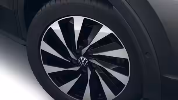 VOLKSWAGEN T-ROC 7 / 9