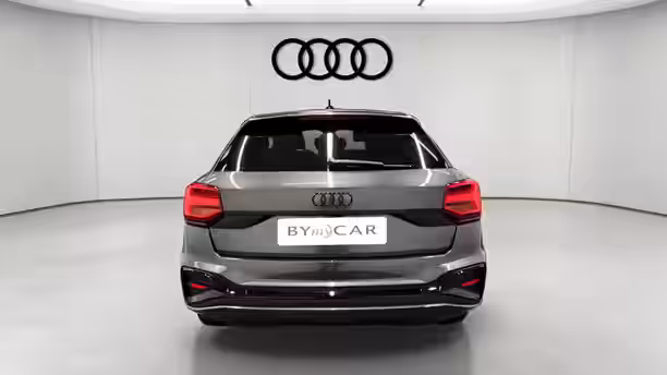 AUDI Q2 4 / 23