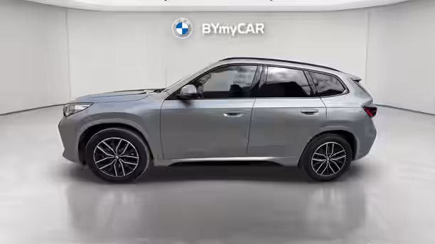 BMW X1 U11 2 / 23
