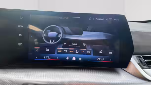 BMW X1 U11 22 / 23