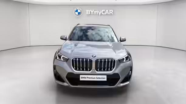BMW X1 U11 8 / 23