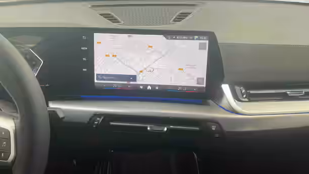 BMW X2 U10 23 / 27