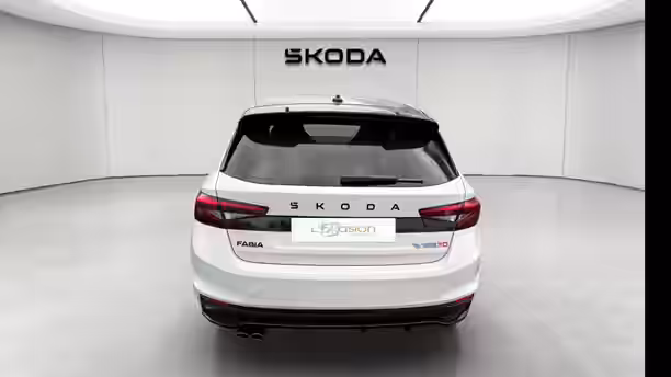 SKODA FABIA 4 / 15