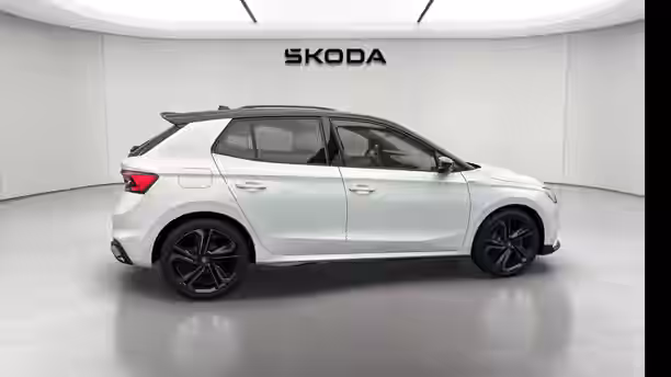 SKODA FABIA 6 / 15