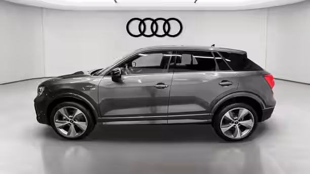 AUDI Q2 2 / 23