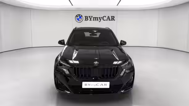 BMW X1 U11 8 / 24