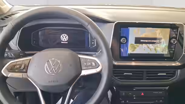 VOLKSWAGEN T-CROSS 9 / 15