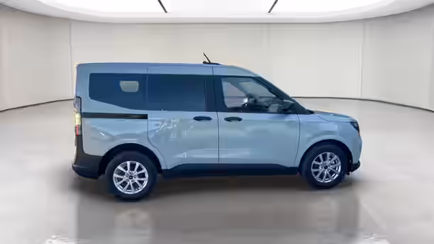 FORD TRANSIT COURIER CABINE APPROFONDIE 6 / 13