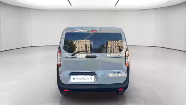 FORD TRANSIT COURIER CABINE APPROFONDIE 4 / 13