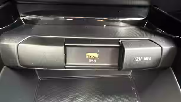 KIA RIO 17 / 23