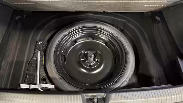 VOLKSWAGEN GOLF 17 / 25