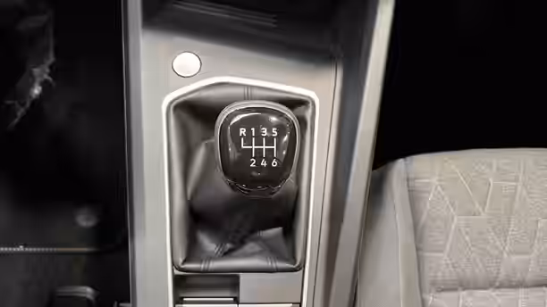 VOLKSWAGEN GOLF 23 / 25