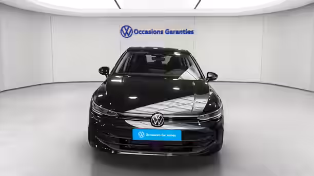 VOLKSWAGEN GOLF 8 / 25