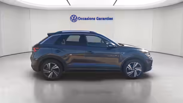 VOLKSWAGEN T-ROC 6 / 18