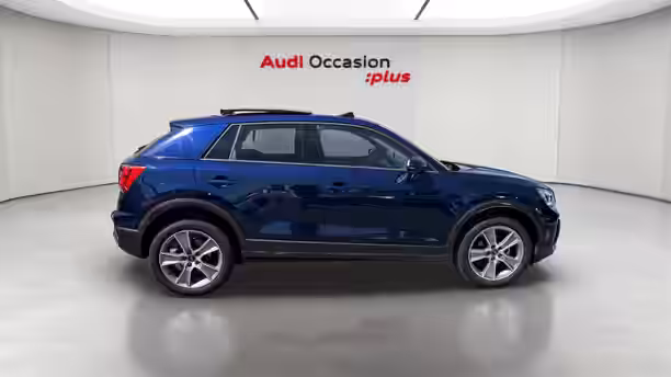 AUDI Q2 6 / 45