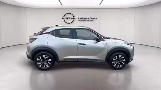 NISSAN JUKE 6 / 21