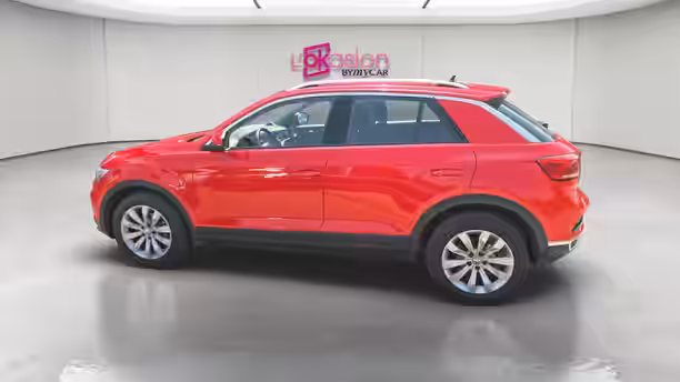 VOLKSWAGEN T-ROC 2 / 23