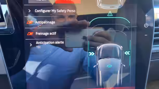 RENAULT SCENIC E-TECH ELECTRIQUE 31 / 41