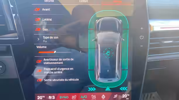 RENAULT SCENIC E-TECH ELECTRIQUE 33 / 41