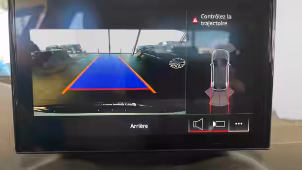AUDI Q2 23 / 51