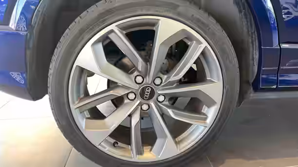 AUDI Q2 34 / 51